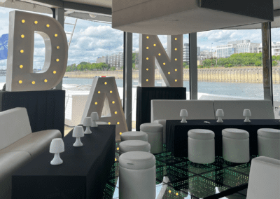 restaurant bateau mouche paris