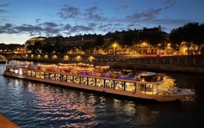 Luxury dinner cruise in Paris: enjoy an exceptional evening at Le Diamant Bleu