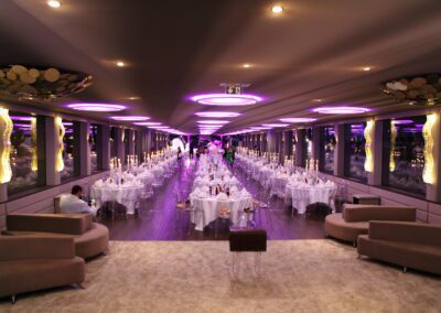 repas bateau mouche paris
