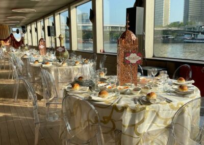 repas bateau mouche paris