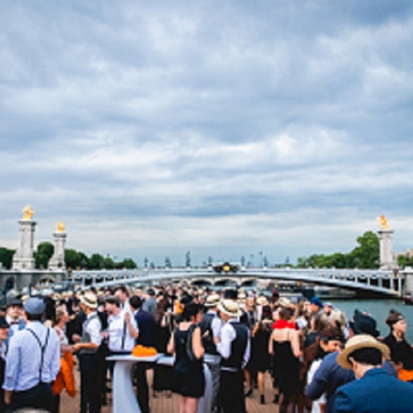 particulier 4 mobile peniche mariage paris