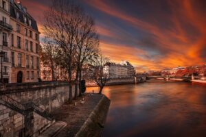 coucher soleil quai paris